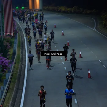 Runner Photo 6705046