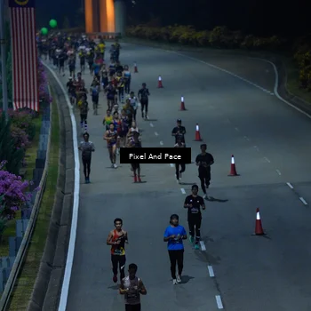 Runner Photo 6705055