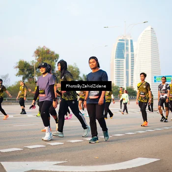 Runner Photo 6705072