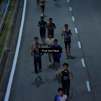 Runner Photo 6705089