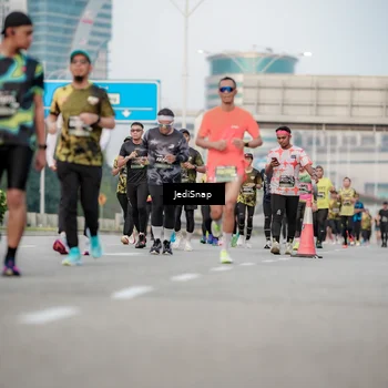Runner Photo 6705336