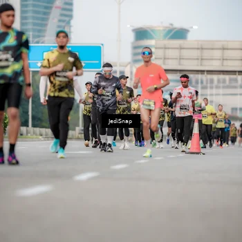 Runner Photo 6705337