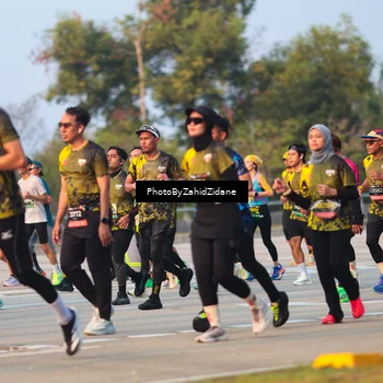 Runner Photo 6705556