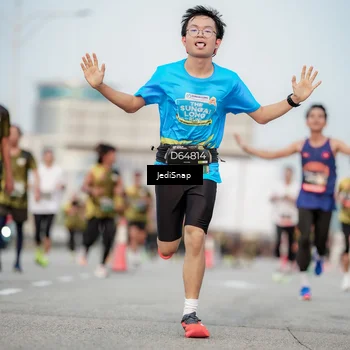 Runner Photo 6705948