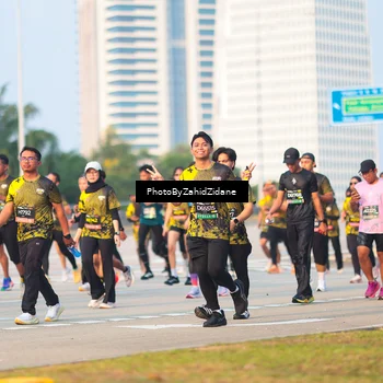 Runner Photo 6705980
