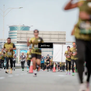 Runner Photo 6705982