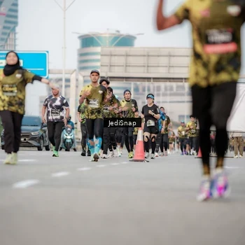 Runner Photo 6706055