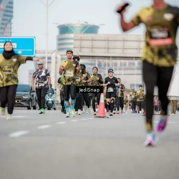 Runner Photo 6706067