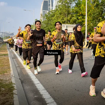 Runner Photo 6706141