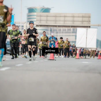 Runner Photo 6706151