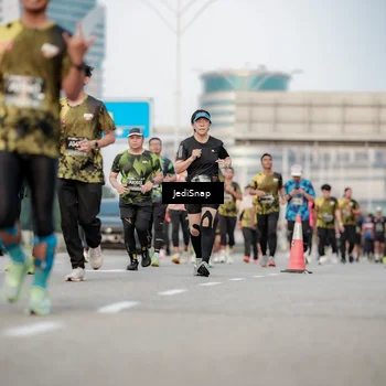 Runner Photo 6706193