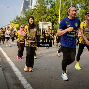 Runner Photo 6706256