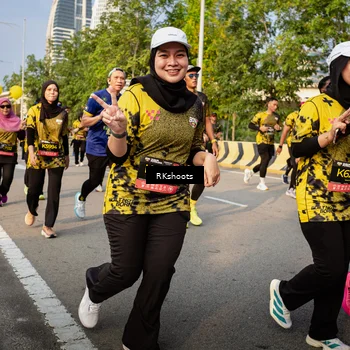 Runner Photo 6706257