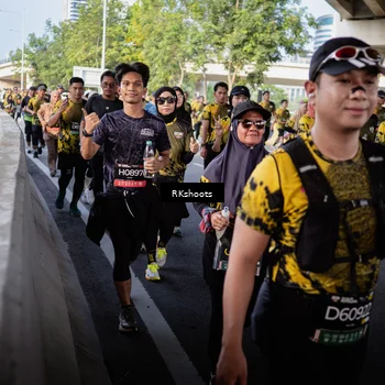 Runner Photo 6706275