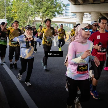 Runner Photo 6706318