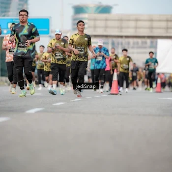 Runner Photo 6706329
