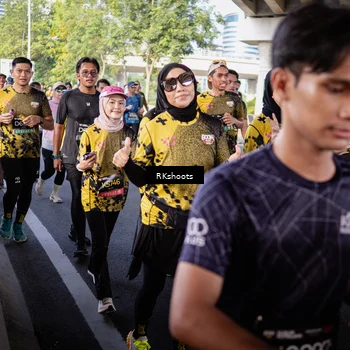 Runner Photo 6706343