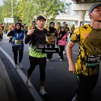 Runner Photo 6706344