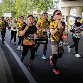 Runner Photo 6706454