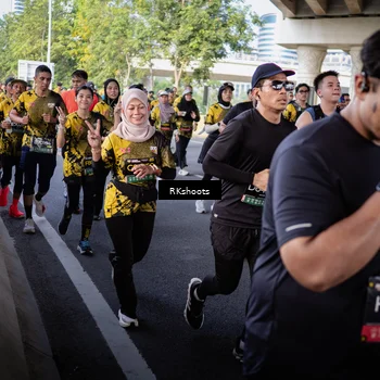 Runner Photo 6706471