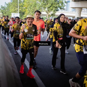 Runner Photo 6706483