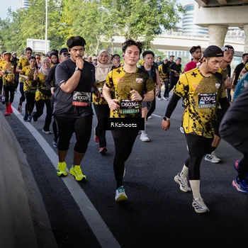 Runner Photo 6706496