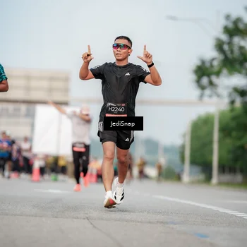 Runner Photo 6706538