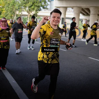 Runner Photo 6706591
