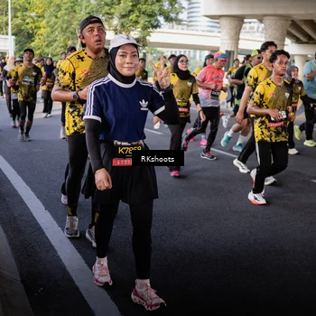 Runner Photo 6706696