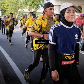 Runner Photo 6706706