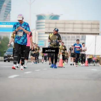Runner Photo 6706730