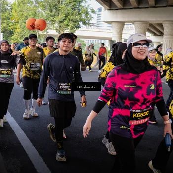 Runner Photo 6706735