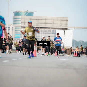 Runner Photo 6706760