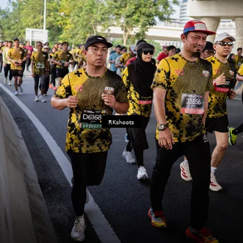 Runner Photo 6706771