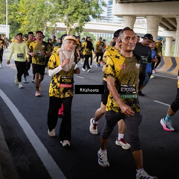 Runner Photo 6706790