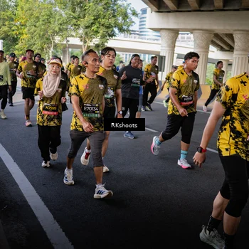 Runner Photo 6706791