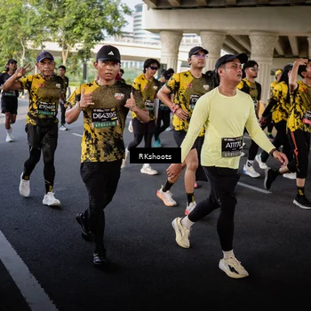 Runner Photo 6706811