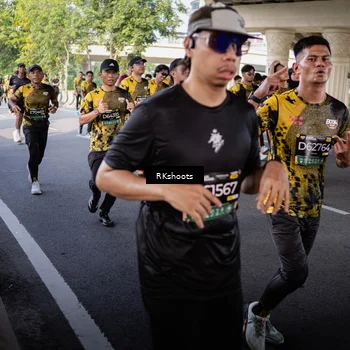 Runner Photo 6706828