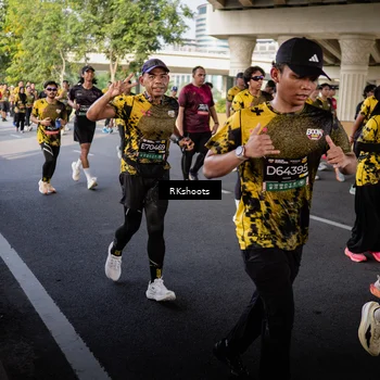 Runner Photo 6706840
