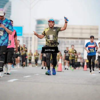 Runner Photo 6706862