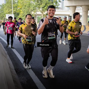 Runner Photo 6706877