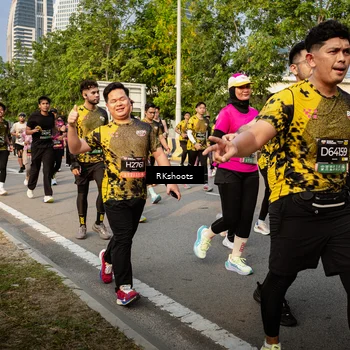 Runner Photo 6706887