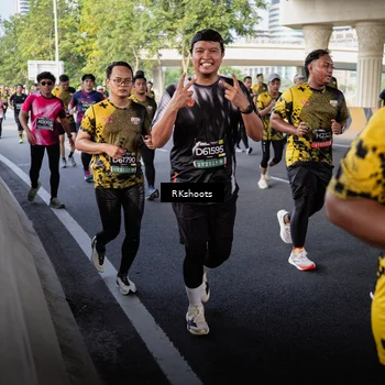 Runner Photo 6706898
