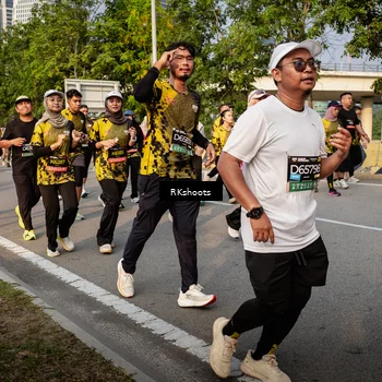 Runner Photo 6706937