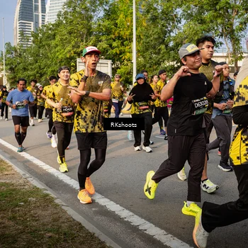 Runner Photo 6706957