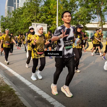 Runner Photo 6706978