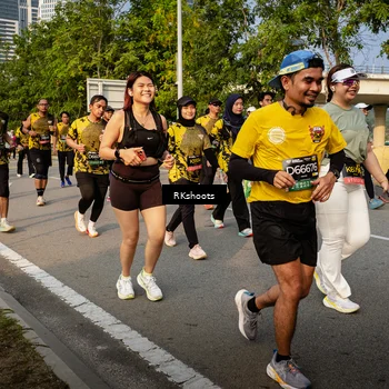 Runner Photo 6706992