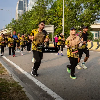 Runner Photo 6707056