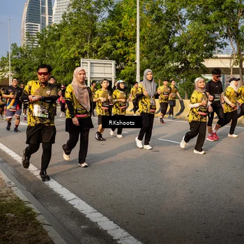 Runner Photo 6707114