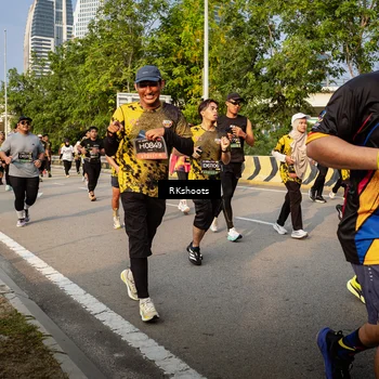 Runner Photo 6707153